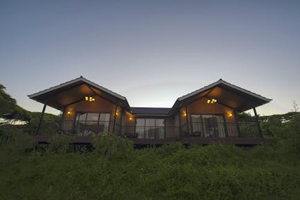Lion's Paw Camp